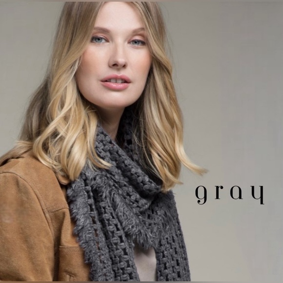 🍁New Fall/Winter🍁Gray Knit Weave Tassel
Scarf - Picture 2 of 3